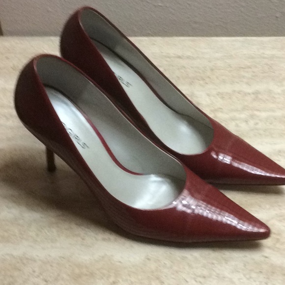 Red striped 3” heels - Picture 2 of 5